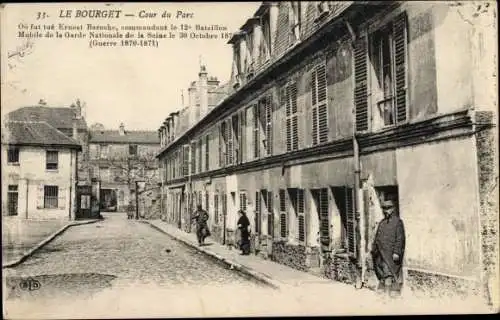 Ak Le Bourget Seine Saint Denis, Cour du Parc