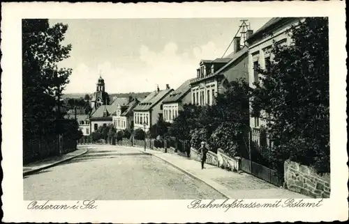 Ak Oederan Sachsen, Bahnhofstraße mit Postamt