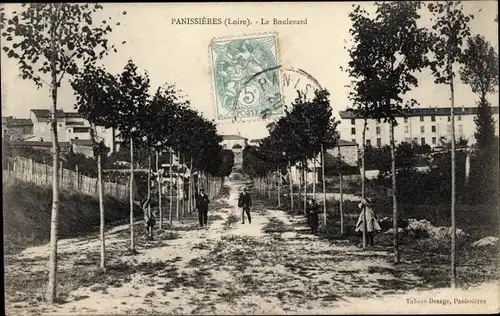 Ak Panissières Loire, Le boulevard