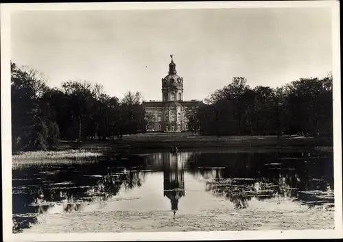 Ak Berlin Charlottenburg, Schloss, Mittelbau von Mehring, Gartenseite