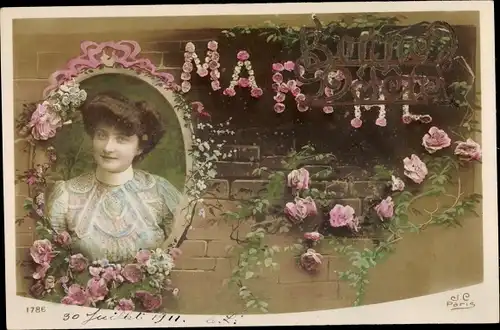 Buchstaben Ak Vorname Marthe, Frauenportrait, Rosen