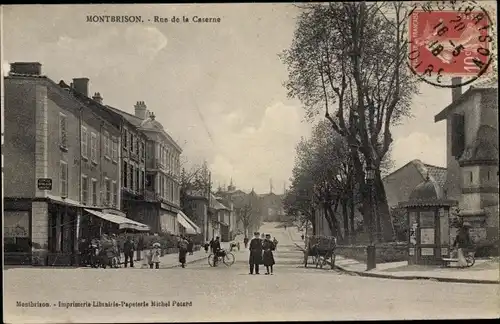 Ak Montbrison Loire, Rue de la Caserne