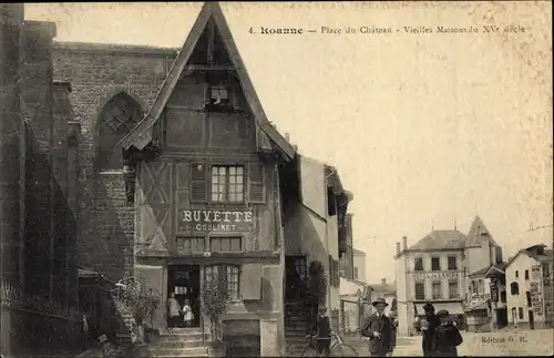 Ak Roanne Loire, Place du Chateau, Vieilles Maisons