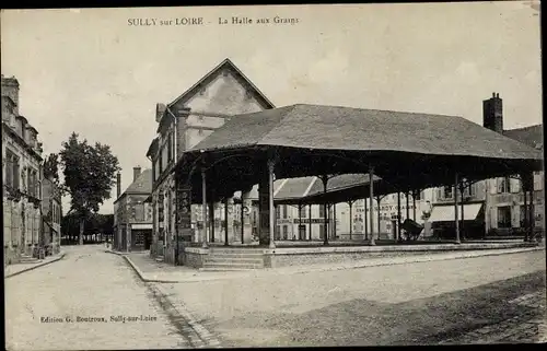 Ak Sully sur Loire Loiret, La Halle aux Grains