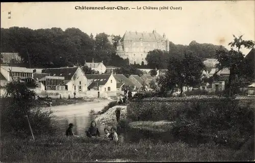 Ak Châteauneuf sur Cher, Le Château, Côté Ouest