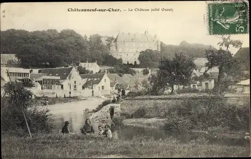 Ak Châteauneuf sur Cher, Le Château, Côté Ouest