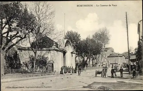 Ak Montbrison Loire, La Caserne de Vaux