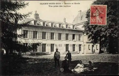 Ak Clichy sous Bois Seine-Saint-Denis, Mairie et École, Vue prise des jardins