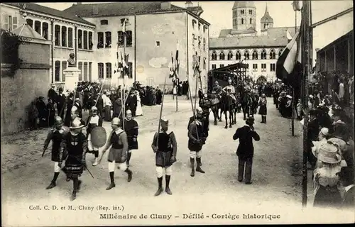 Ak Cluny Saône-et-Loire, Millénaire, Défilé, Cortège historique