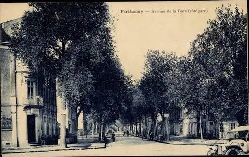 Ak Parthenay Deux Sevres, Avenue de la Gare