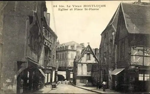 Ak Montlucon Allier, Église et Place St. Pierre