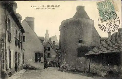 Ak Montlucon Allier, Rue Porte Fouquet