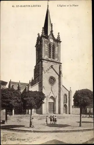 Ak St. Martin Lestra Loire, L'Église et la Place