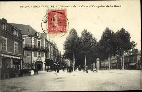 Ak Montlucon Allier, L'Avenue de la Gare, Vue prise de la Gare