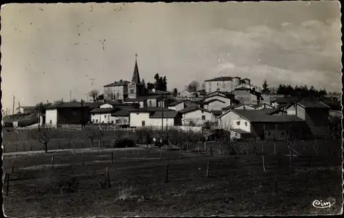 Ak Jas Loire, Blick auf den Ort, Kirche