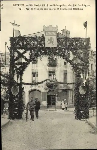 Ak Autun Saône-et-Loire, 30 Août 1919, Réception du 29e de Ligne, Arc de Triomphe