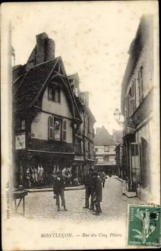 Ak Montlucon Allier, Rue des Cinq Piliers