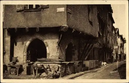 Ak Saint Céré Lot, Vieille Maison, Place de l'Église