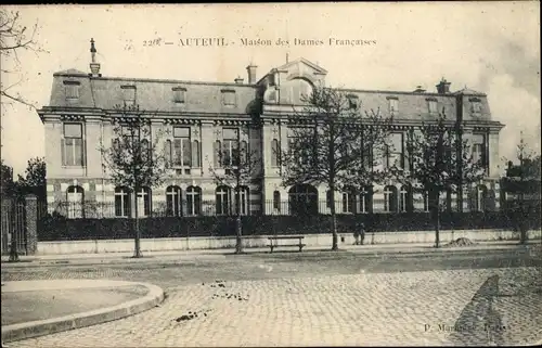 Ak Paris XVI. Auteuil, Maison des Dames Francaises