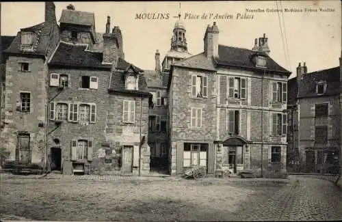Ak Moulins Allier, Place de l'ancien Palais