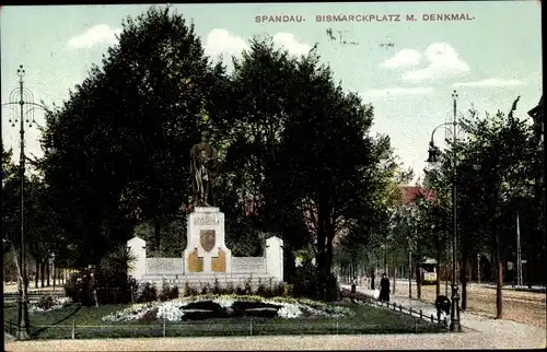 Ak Berlin Spandau, Bismarckplatz, Denkmal
