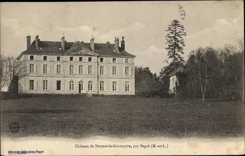 Ak Sagré Maine et Loire, Vue du Château de Noyant la Gravoyere