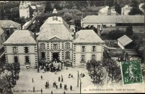 Ak St. Pierre sur Dives Calvados, École des Garcons