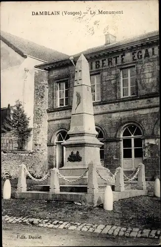 Ak Damblain Vosges, Le Monument