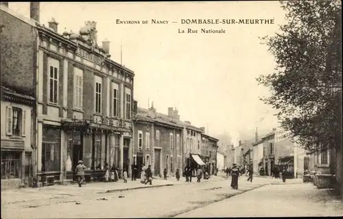 Ak Dombasle sur Meurthe-et-Moselle, La Rue Nationale