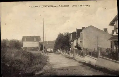 Ak Bellerives sur Allier en Allier, Rue Charloing