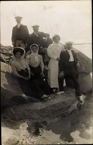 Ak Pas de Calais, Gruppenbild mit Ausflüglern