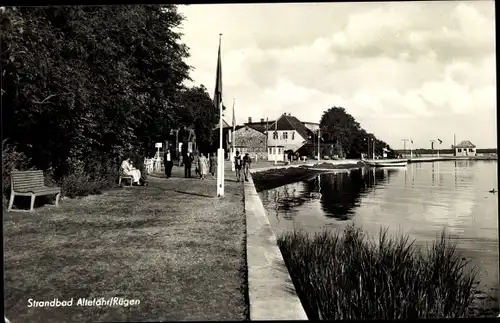 Ak Altefähr auf der Insel Rügen, Strandbad