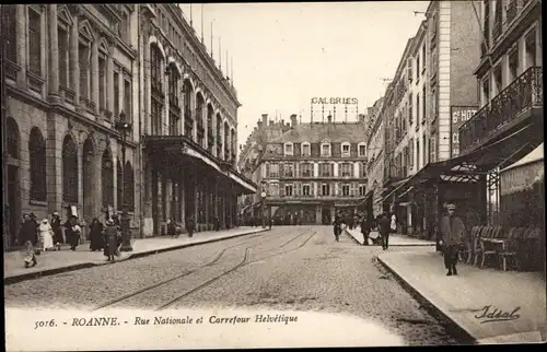Ak Roanne Loire, Rue Nationale et Carrefour Helvétique