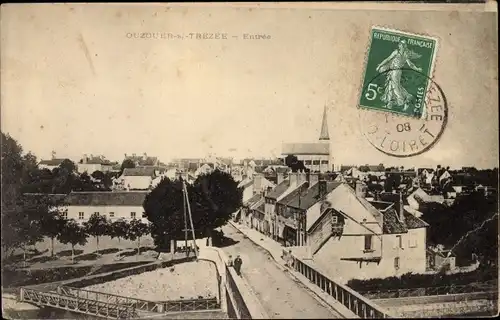 Ak Ouzouer sur Trézée Loiret, Entrée