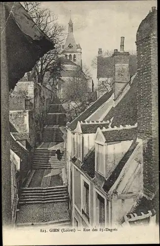 Ak Gien Loiret, Rue des 85 Degrés