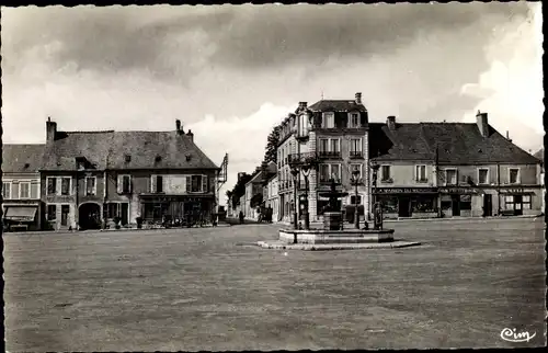 Ak Henrichemont Cher, Place Henri IV