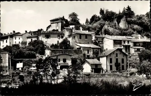 Ak Aubeterre sur Dronne Charente, Vue générale prise du Pont sur la Dronne
