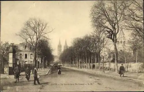 Ak Caen Calvados, Le boulevard Bertrand