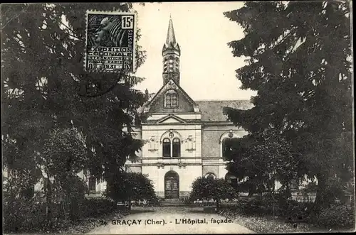 Ak Gracay Cher, L'Hôpital