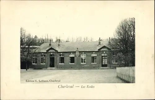 Ak Charleval Eure, Les Écoles