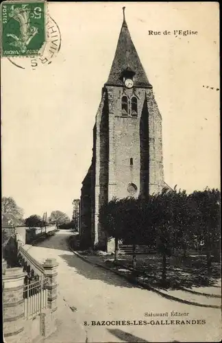 Ak Bazoches les Gallerandes Loiret, Rue de l'Église