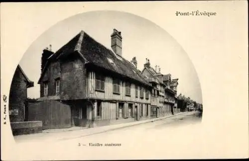 Ak Pont l Eveque Calvados, Vieilles maisons