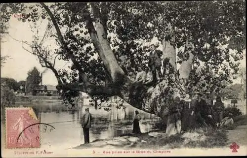 Ak Créteil Val de Marne, Vue prise sur le Bras du Chapitre, Angler, Flussufer