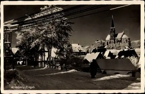 Ak Altenberg im Osterzgebirge, Kirche, Häuser, Winteransicht