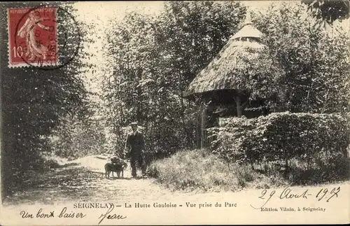 Ak Seignelay Yonne, La Hutte Gauloise, Vue prise du Parc