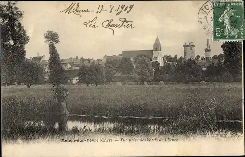 Ak Mehun sur Yevre Cher, Vue prise des bords de l'Yevre