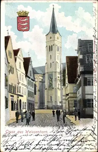 Ak Weißenhorn bayr. Schwaben, Straßenpartie im Ort mit Kirchturm, Passanten, Wappen