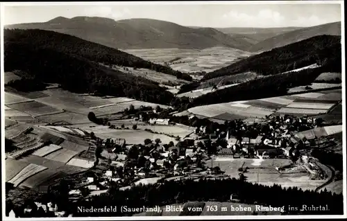 Ak Niedersfeld Winterberg im Sauerland, Ort vom Rimberg aus gesehen, Ruhrtal