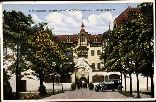 Ak Mariánské Lázně Marienbad Reg. Karlsbad, Eingang zum Grand Etablissement Café Egerländer