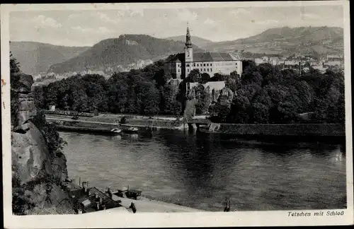 Ak Děčín Tetschen Bodenbach Elbe Reg. Aussig, Ort mit Schloss